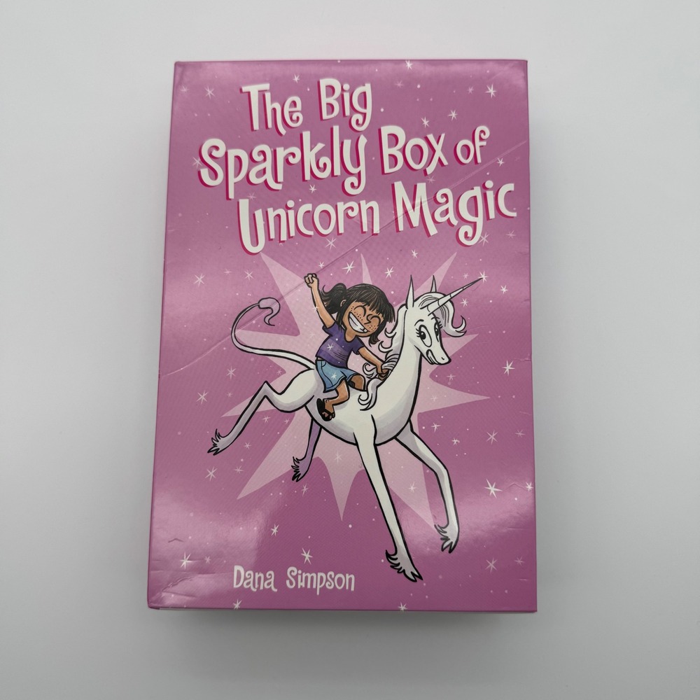 The Big Sparkly Box of Unicorn Magic Phoebe and Her Unicorn‎ Books 1-4 Dana